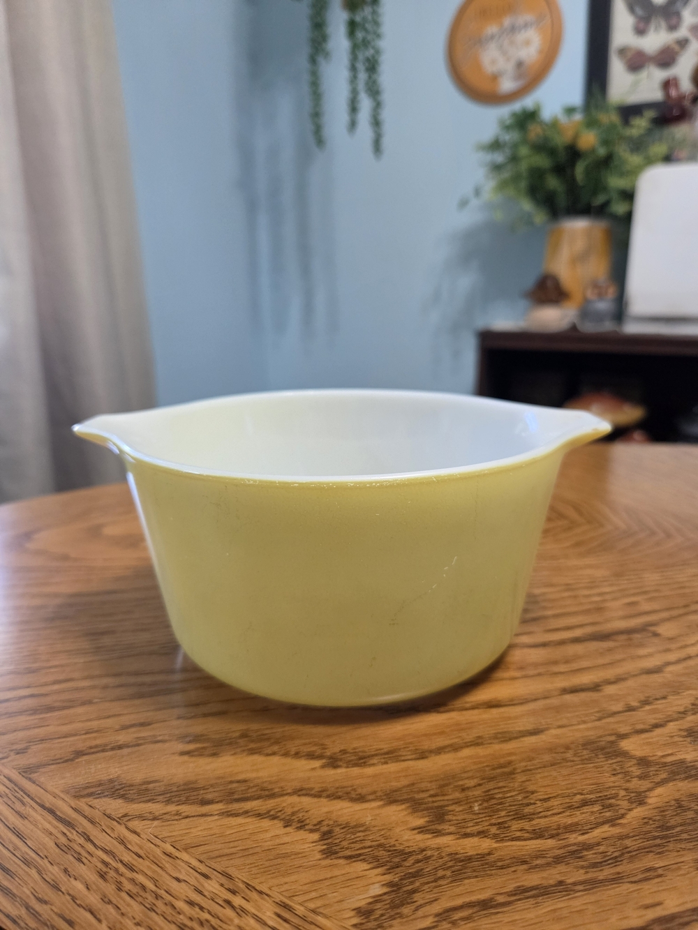 Vintage Pyrex 473 Solid Canary Yellow Cinderella Casserole Dish Bowl 1 QT